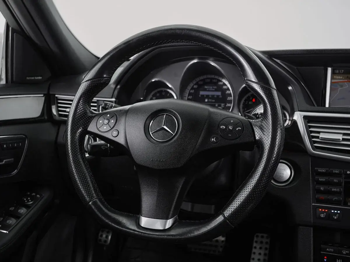 Mercedes benz E-Класс