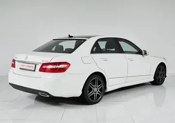 Mercedes benz E-Класс Вид 4