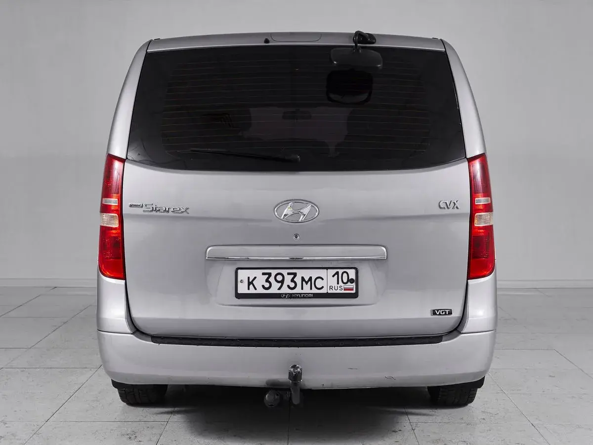 Hyundai Grand Starex