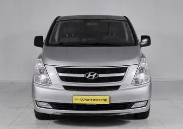 Hyundai Grand Starex Вид 2