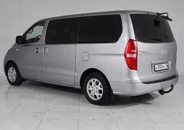 Hyundai Grand Starex Вид 4