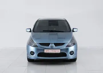 Mitsubishi Grandis Вид 2