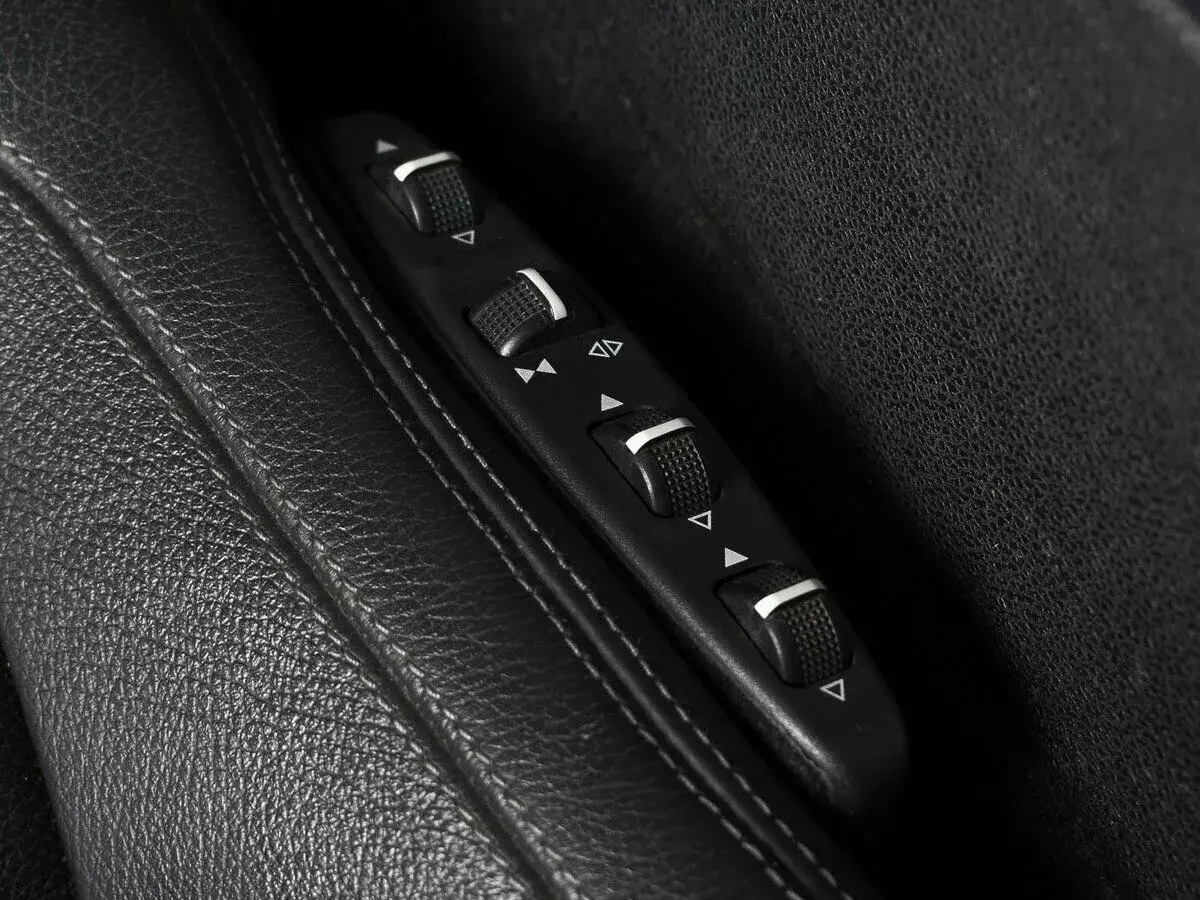 Mercedes benz E-Класс
