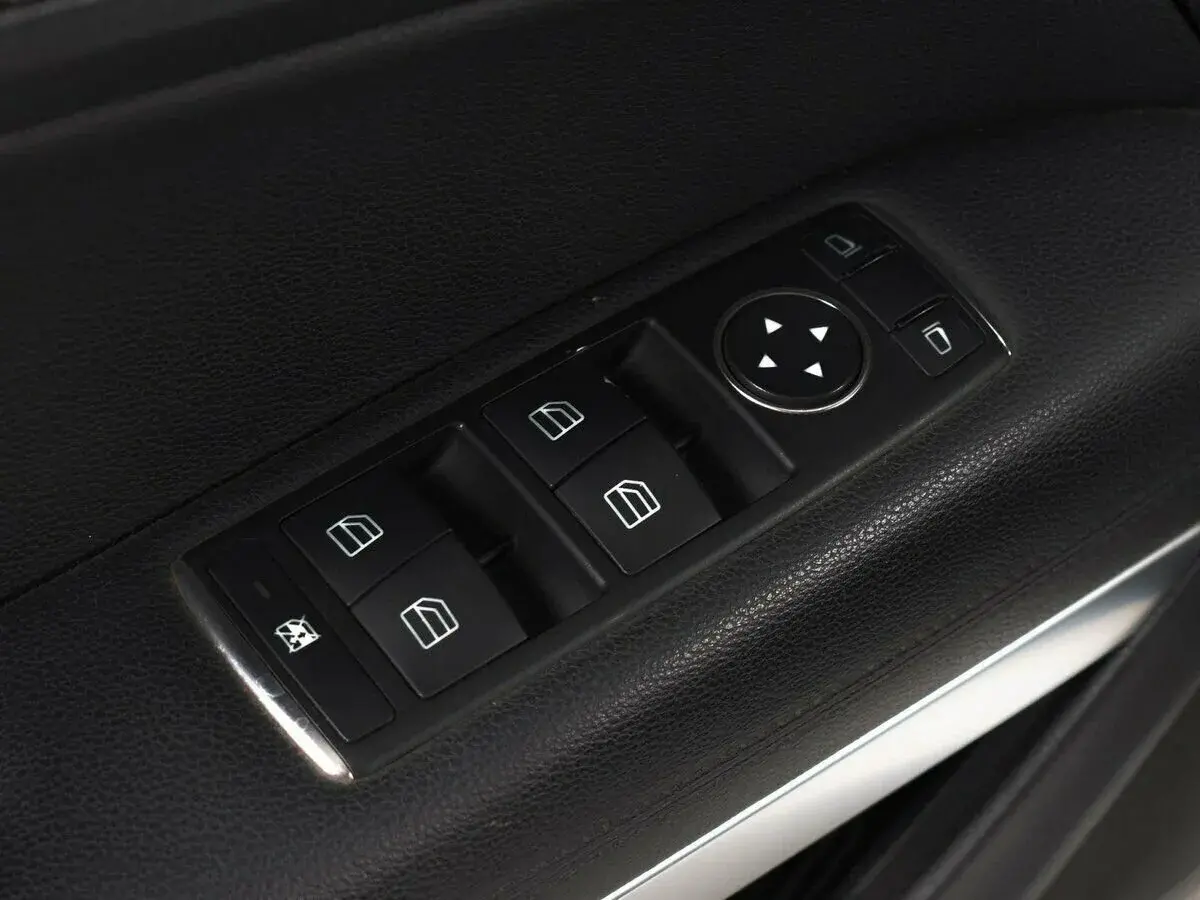 Mercedes benz E-Класс