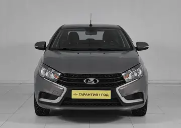 Lada Vesta Вид 2