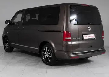 Volkswagen Multivan Вид 4