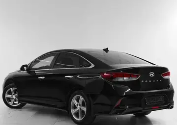 Hyundai Sonata Вид 4