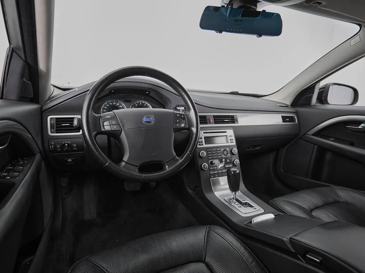 Volvo S80