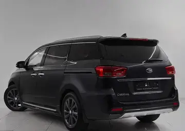 Kia Carnival Вид 4