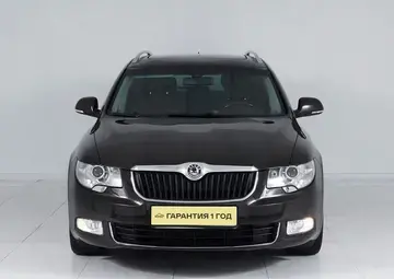 Skoda Superb Вид 2