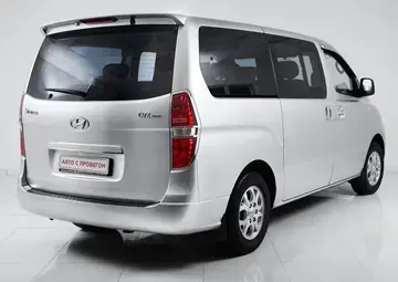Hyundai Grand Starex Вид 4