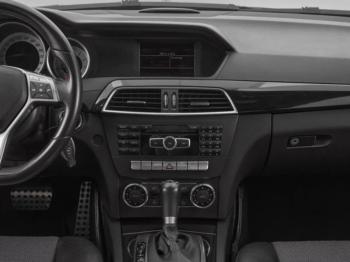 Mercedes benz C-Класс