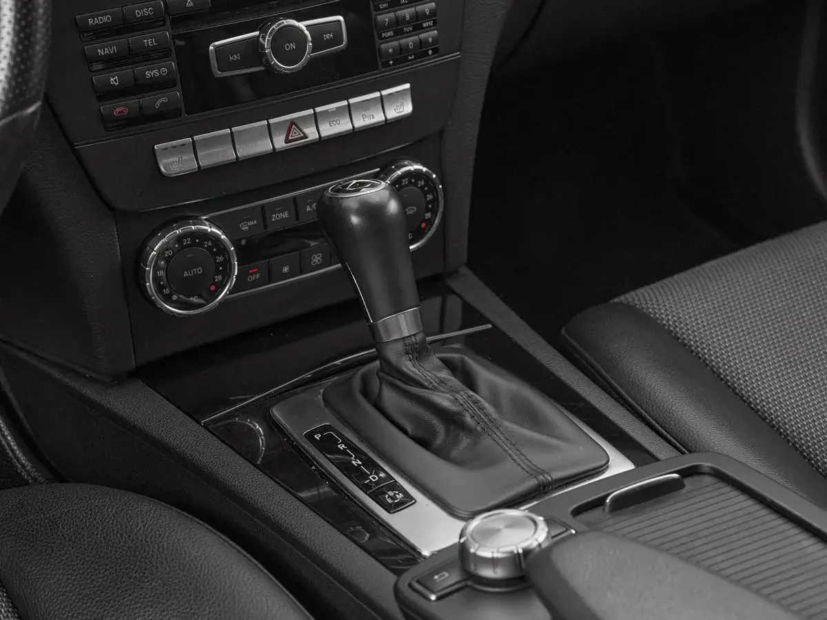 Mercedes benz C-Класс
