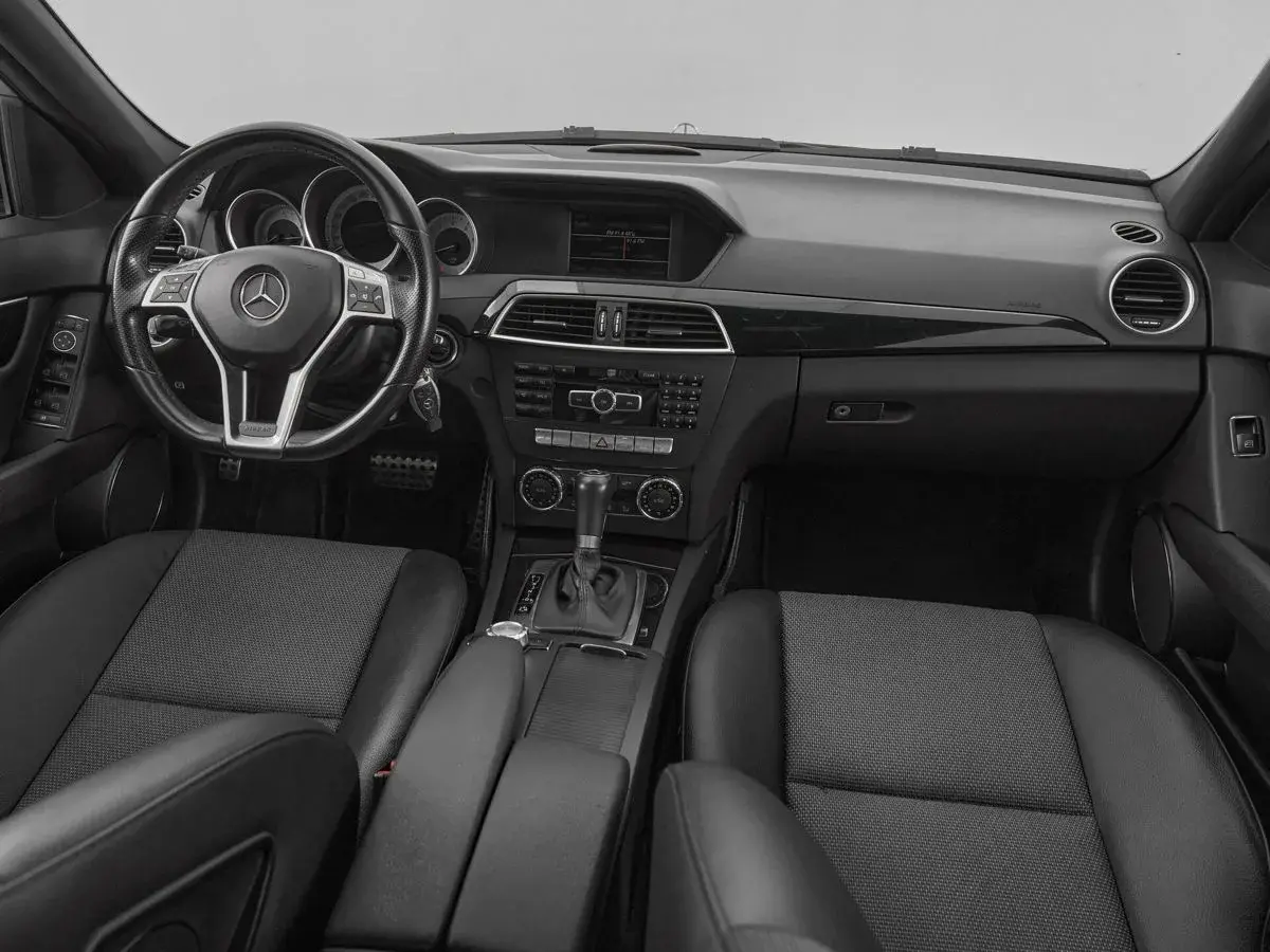 Mercedes benz C-Класс