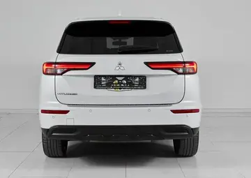 Mitsubishi Outlander Вид 5