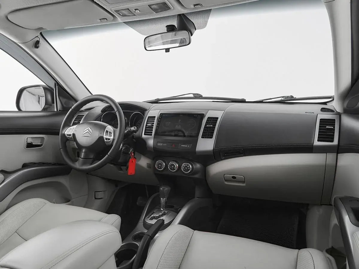 Citroen C-Crosser