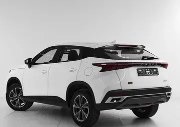 Omoda C5 Вид 4