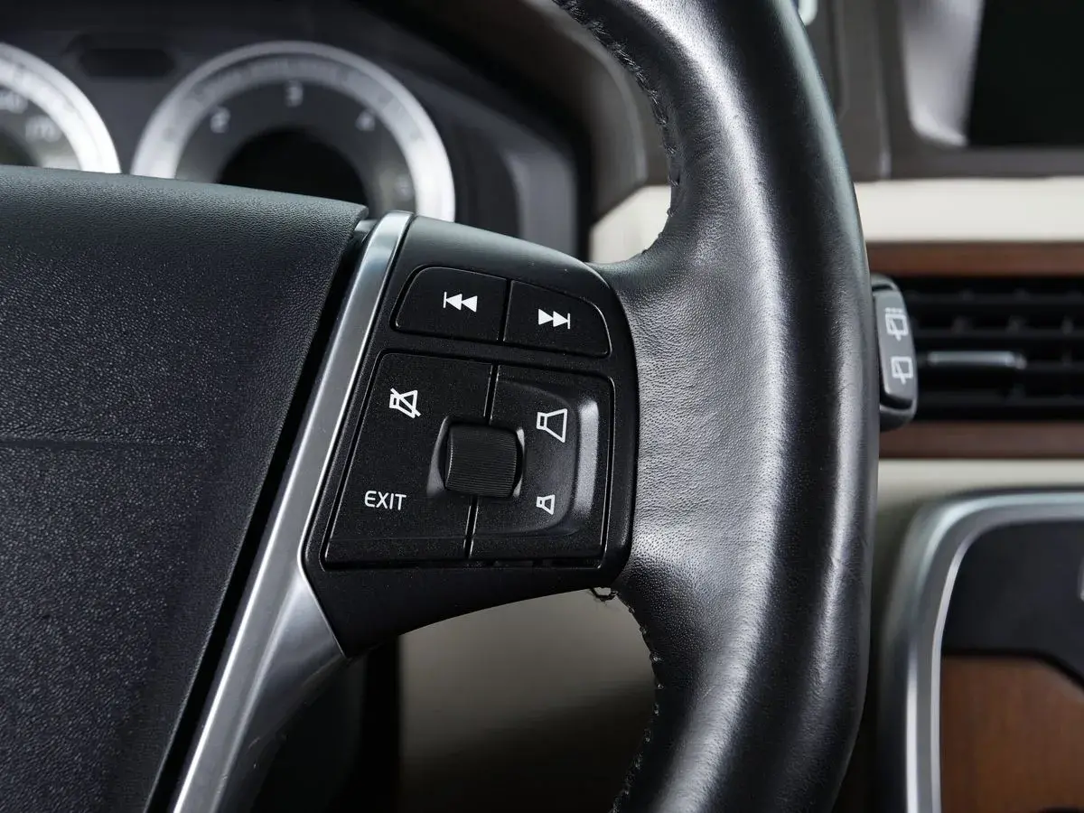 Volvo XC70