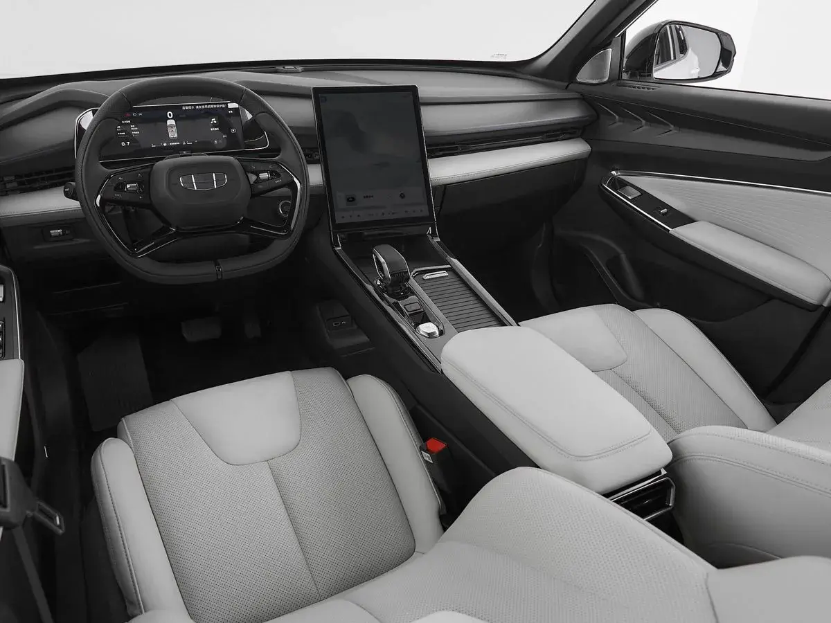 Geely Atlas