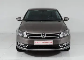 Volkswagen Passat Вид 2