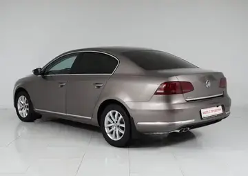 Volkswagen Passat Вид 5