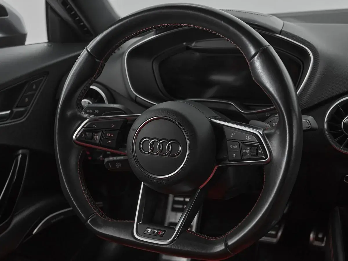 Audi TTS