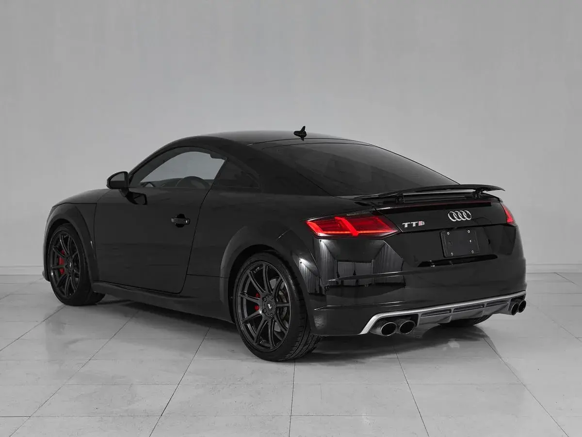 Audi TTS