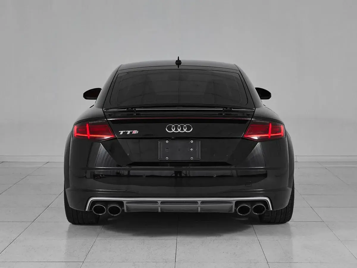 Audi TTS