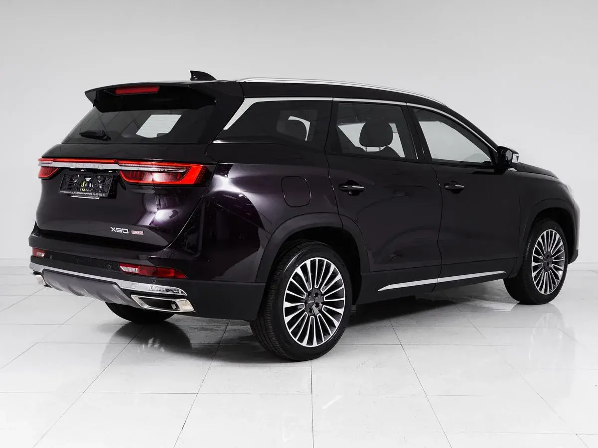 Jetour X90+