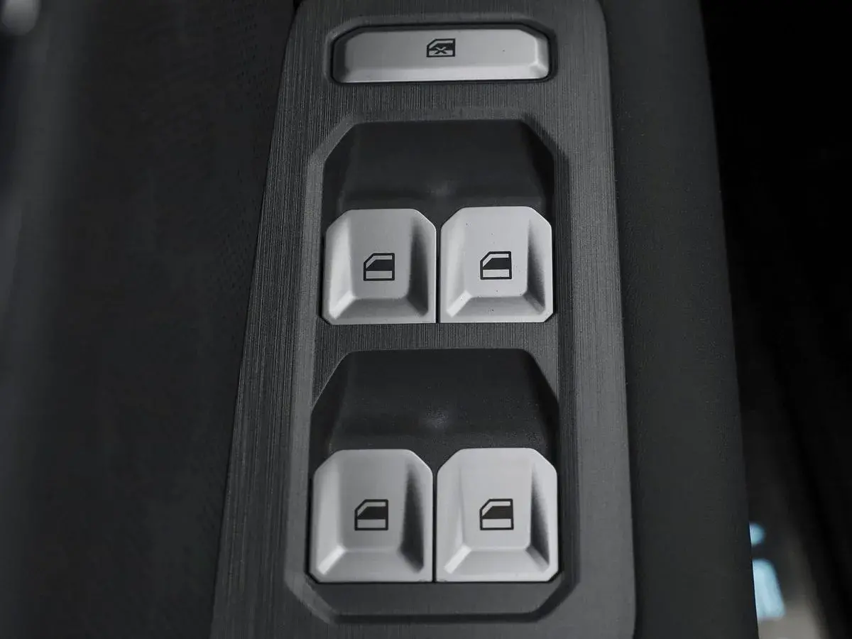 Jetour T2
