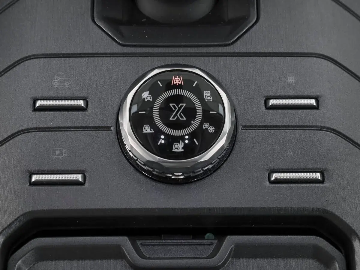 Jetour T2