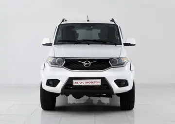 UAZ Патриот Вид 2