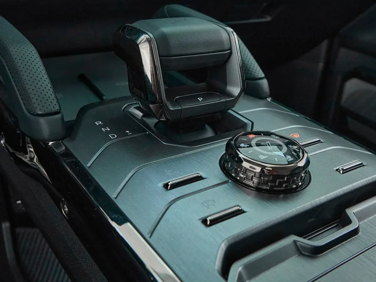 Jetour T2