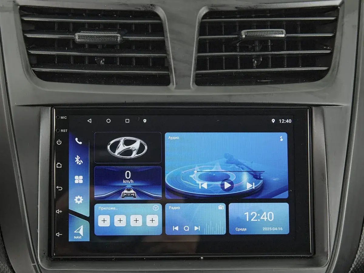 Hyundai Solaris