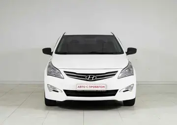 Hyundai Solaris Вид 2