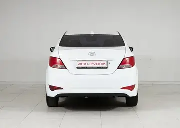 Hyundai Solaris Вид 5
