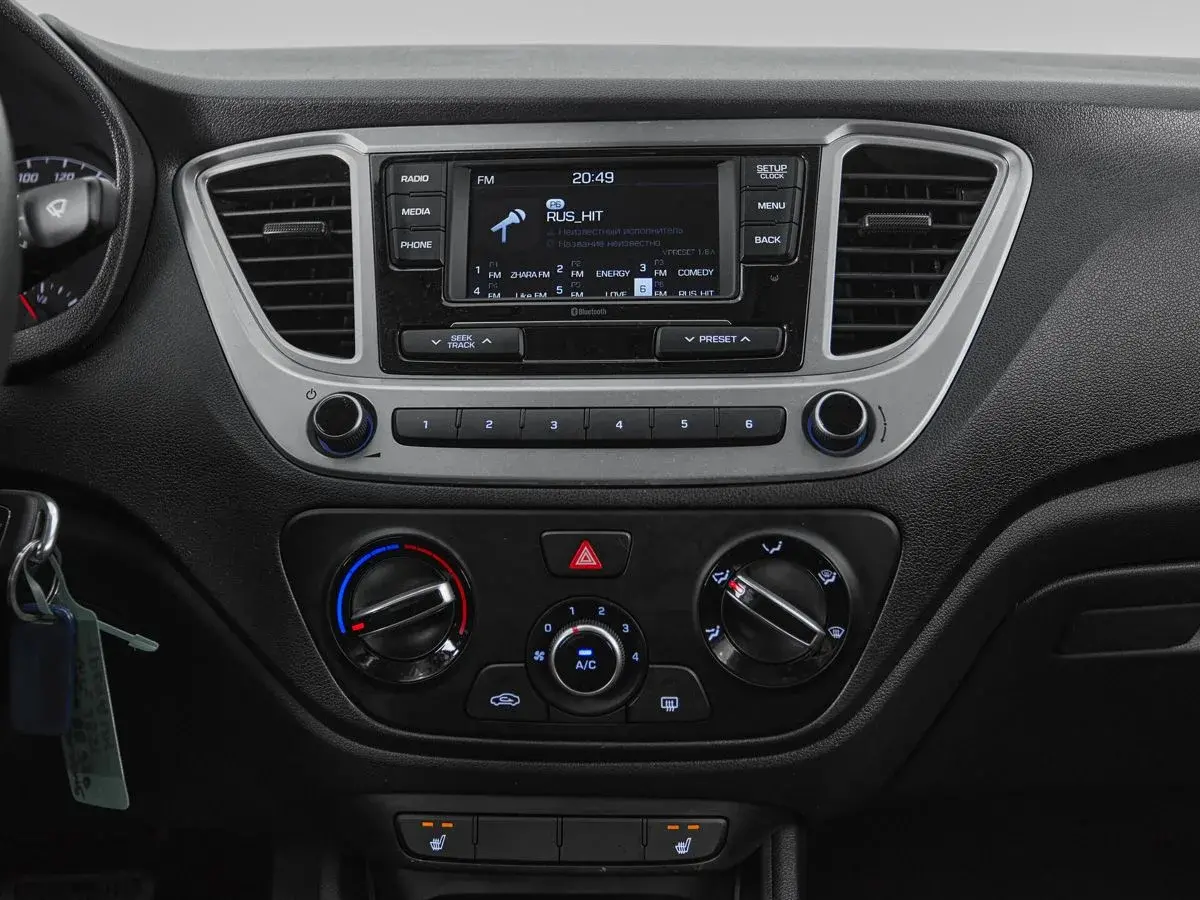 Hyundai Solaris