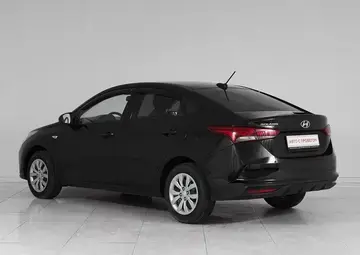 Hyundai Solaris Вид 4