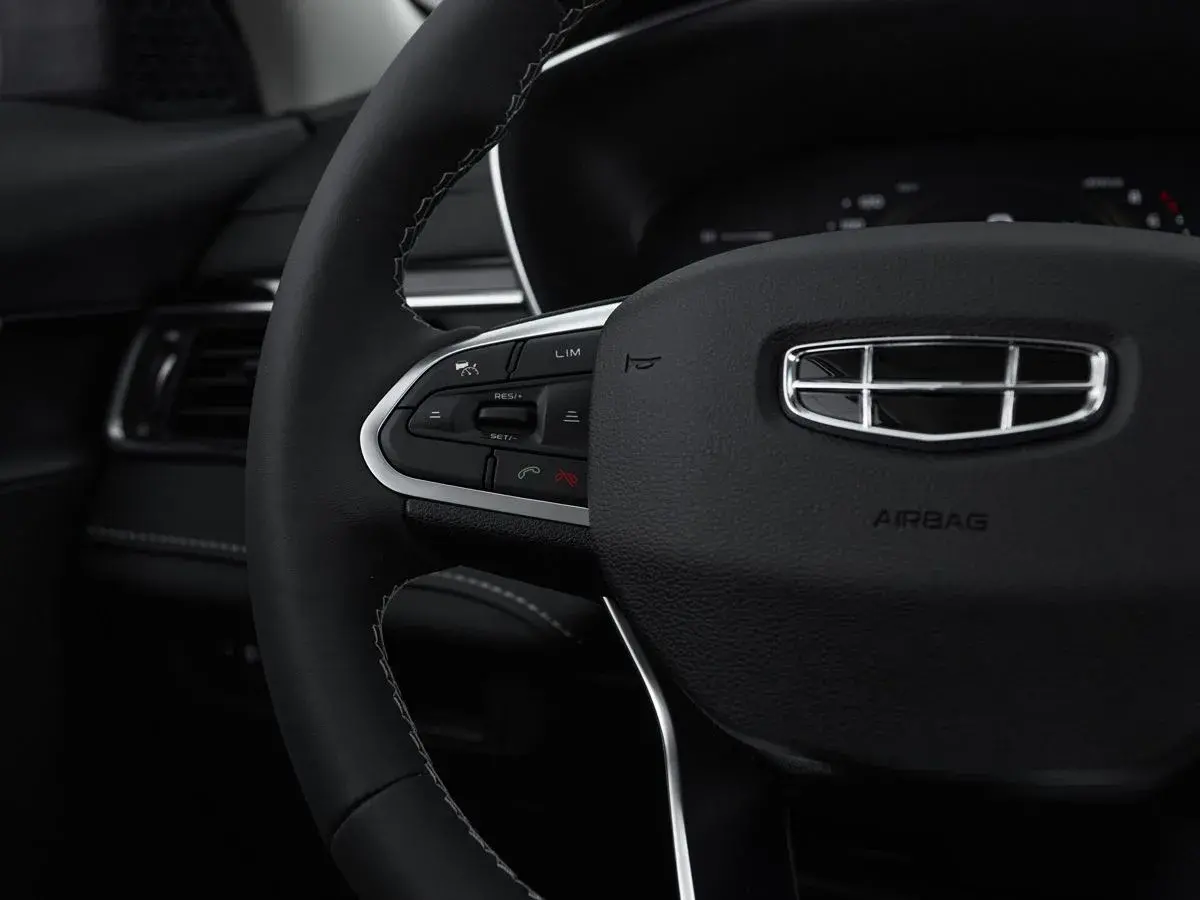 Geely Atlas Pro