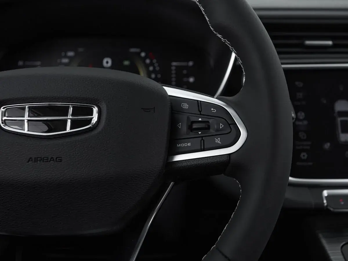 Geely Atlas Pro