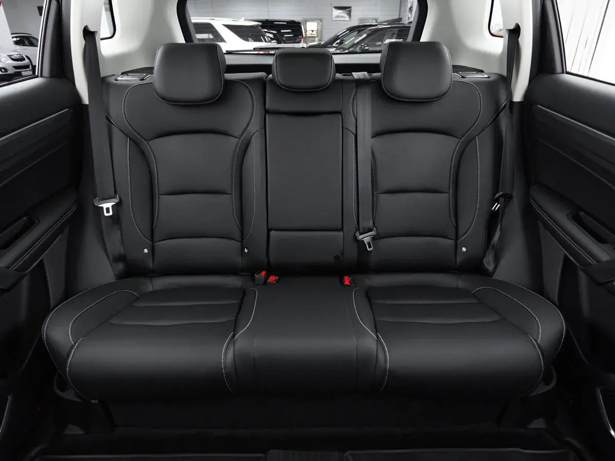 Geely Atlas Pro