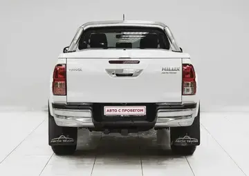 Toyota Hilux Вид 4