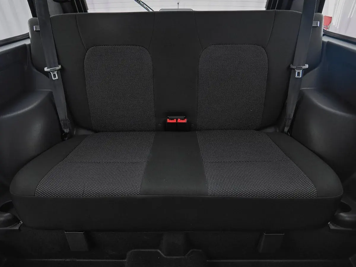 Lada Niva Travel