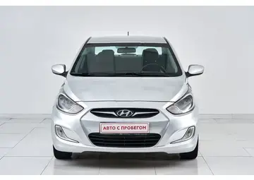 Hyundai Solaris Вид 2