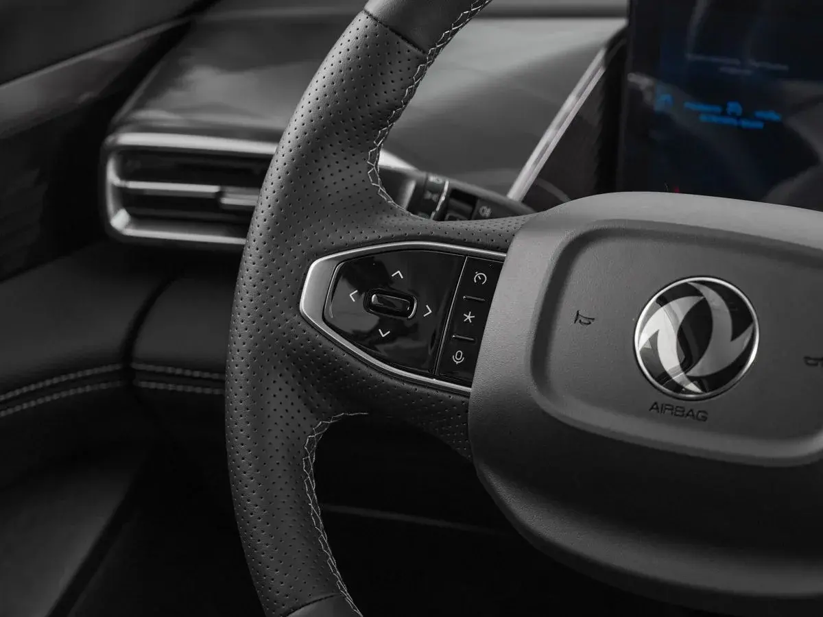 Dongfeng Mage