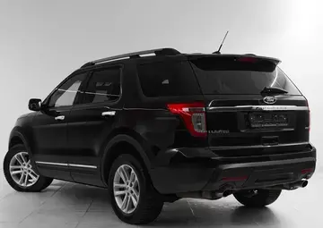 Ford Explorer Вид 4