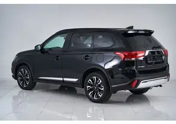 Mitsubishi Outlander Вид 4