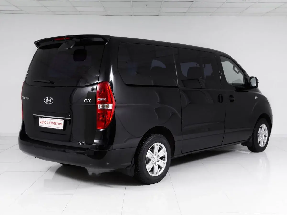 Hyundai Grand Starex