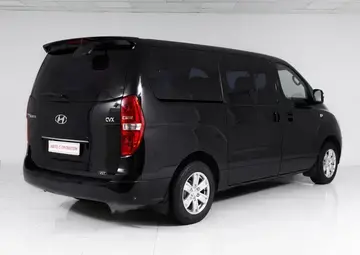 Hyundai Grand Starex Вид 4