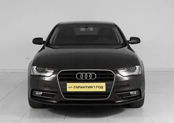 Audi A4 Вид 2
